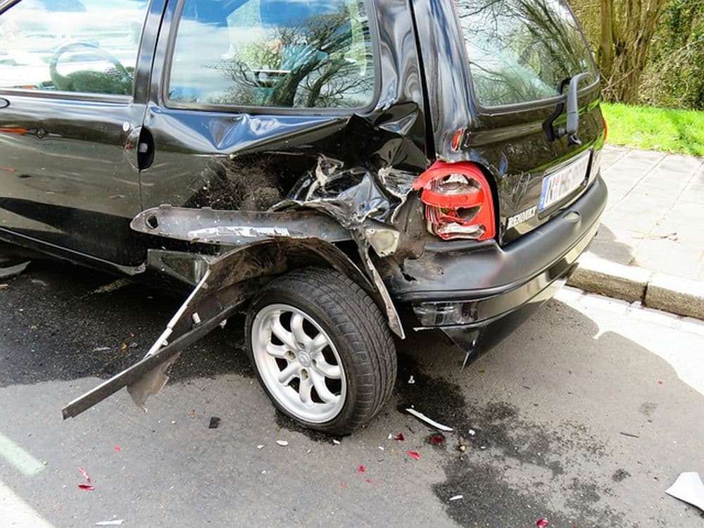 Kako se izračuna višina odškodnine za prometno nesrečo