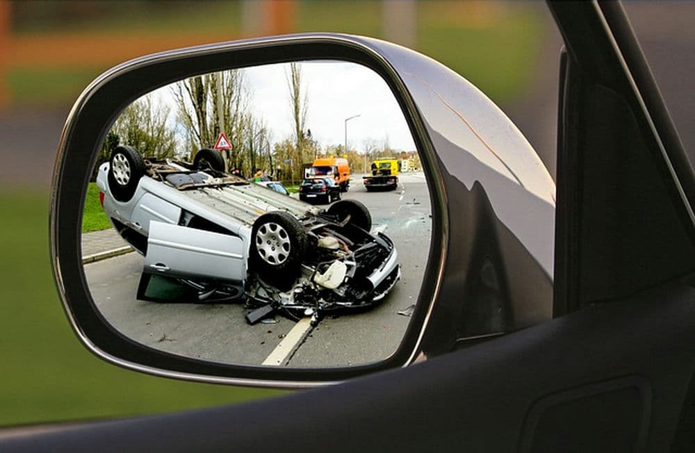 Kaj storiti po prometni nesreči v Sloveniji
